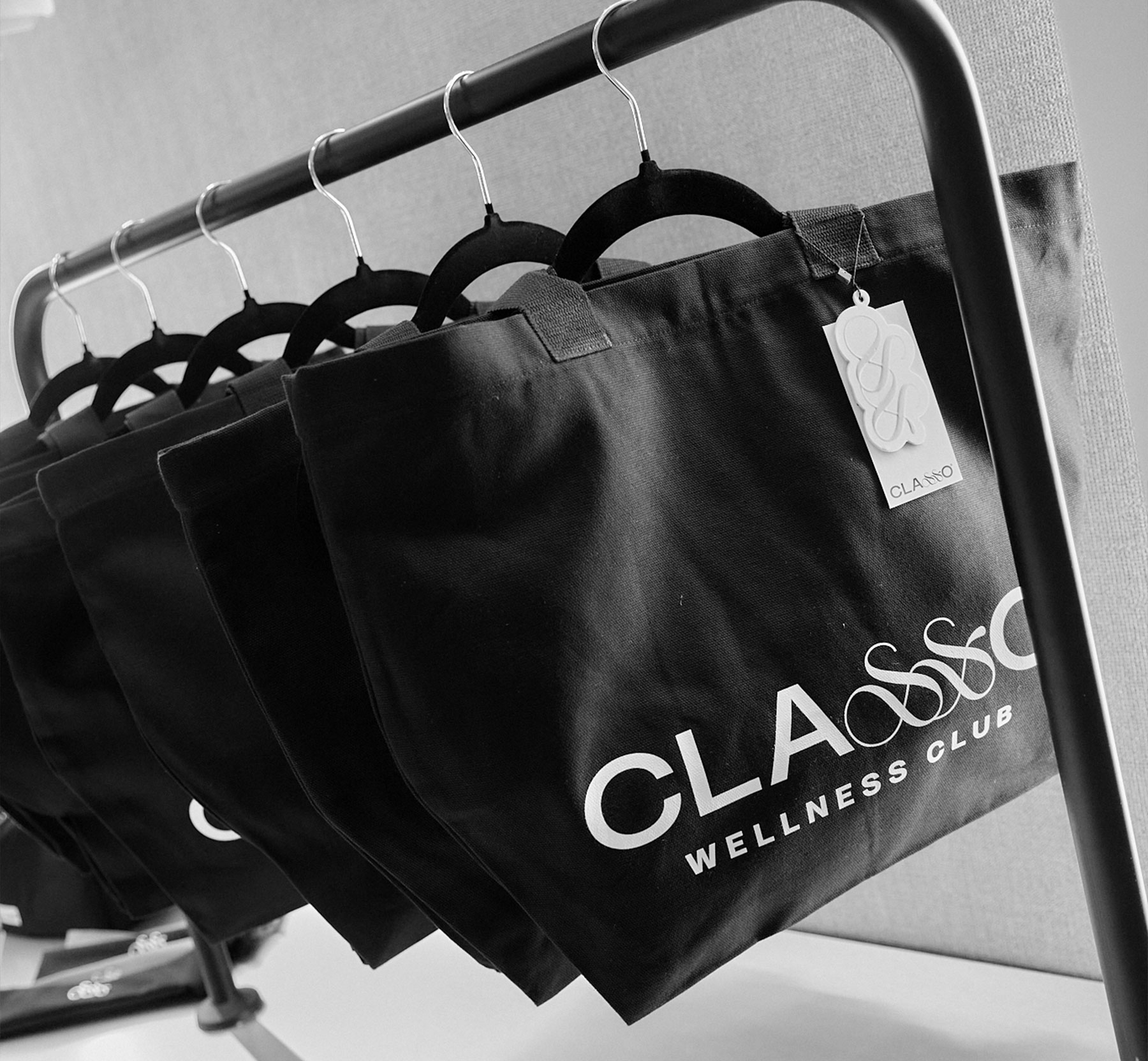 Classo shop con merchandising y prendas de la marca.